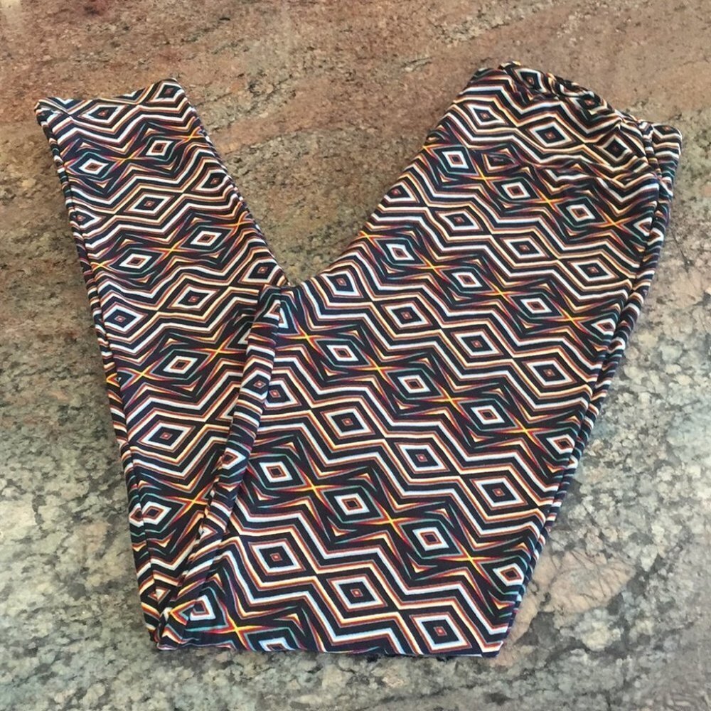 OS‎ NWOT LuLaRoe Leggings F05 4685